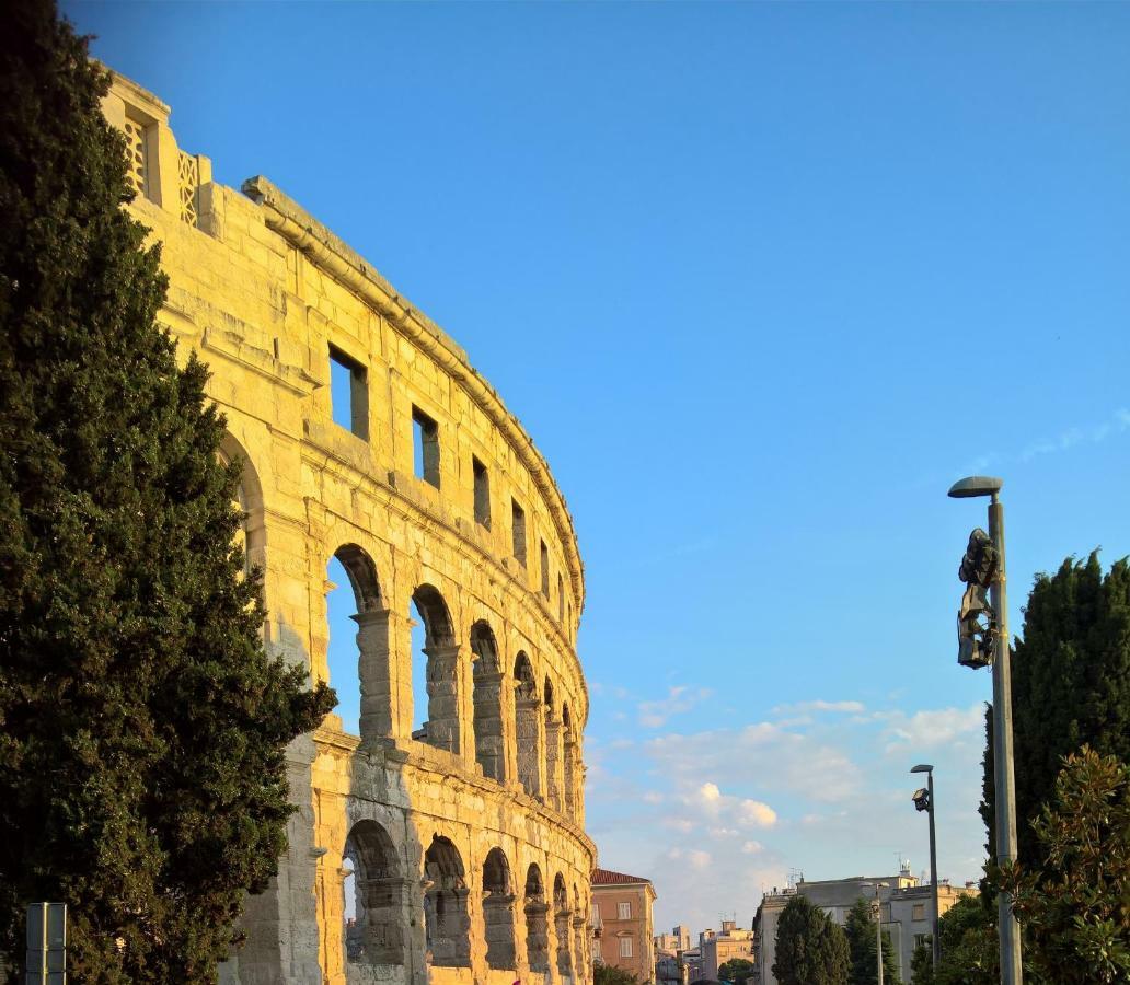 Apartman Leanton Pula Exteriér fotografie