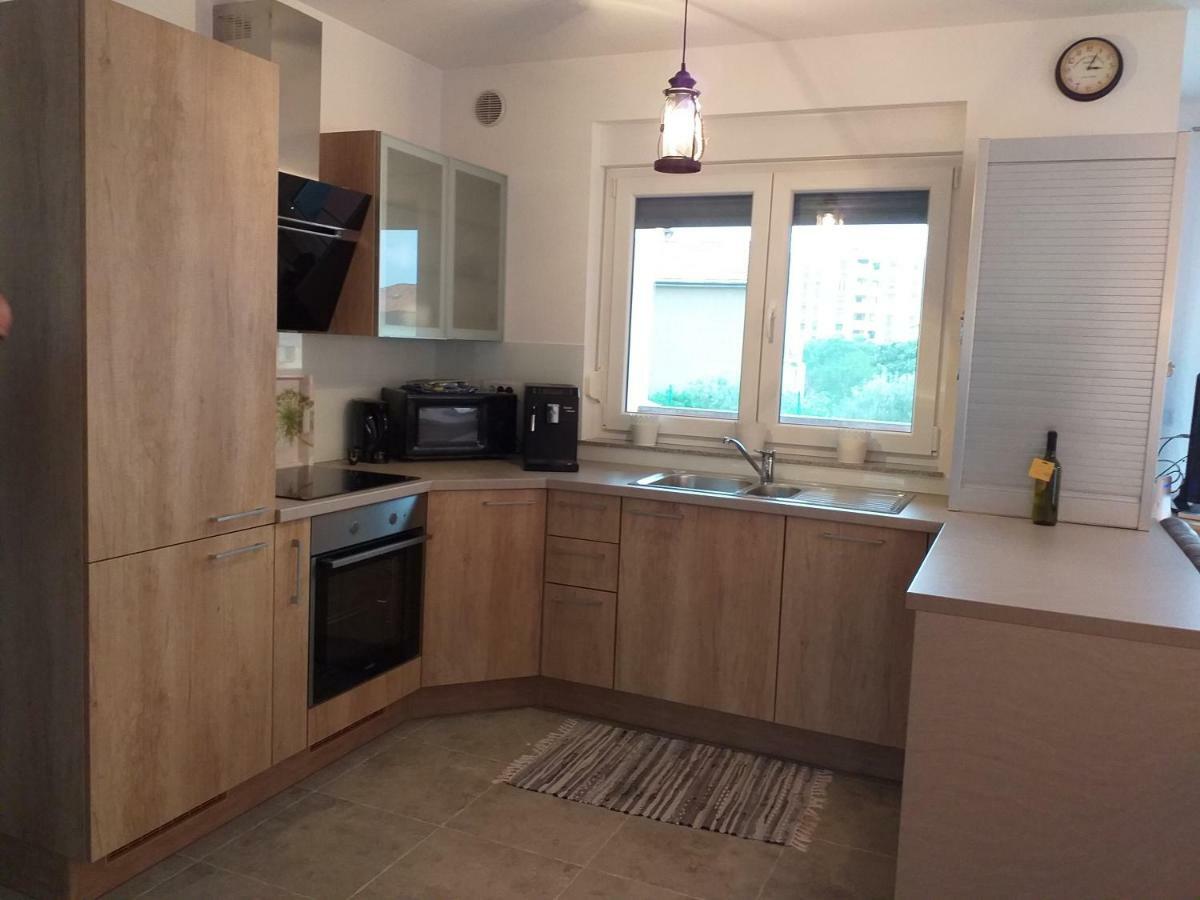 Apartman Leanton Pula Exteriér fotografie